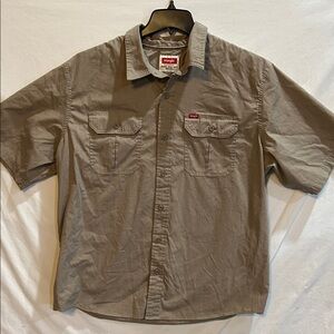 Wrangler Men's Casual Tan Button Down Shirt